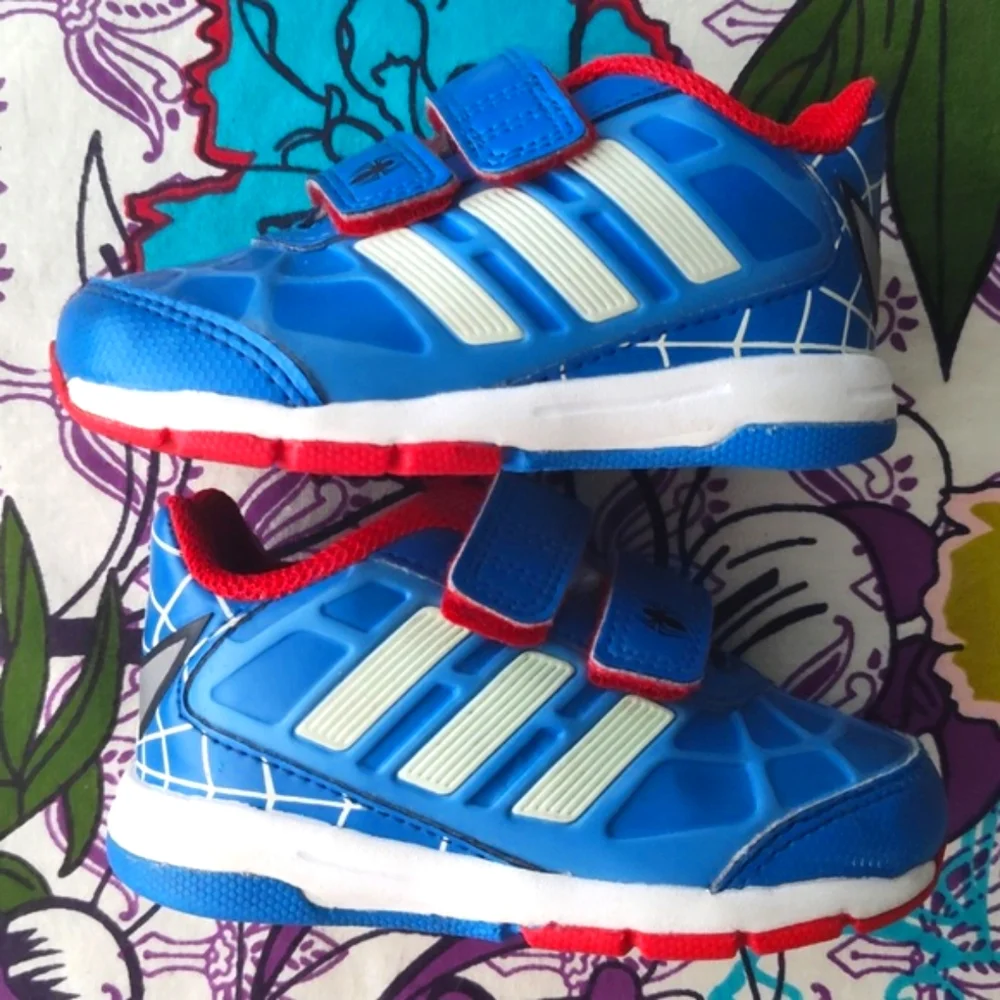 Adidas Disney Spiderman Toddler Shoes - Picture 5 of 13